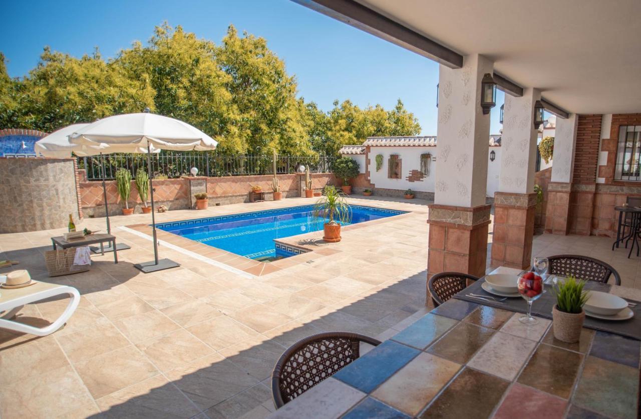 Casa rural en Nerja Villa RuiSol by Centrall alquileres turísticos Exterior foto