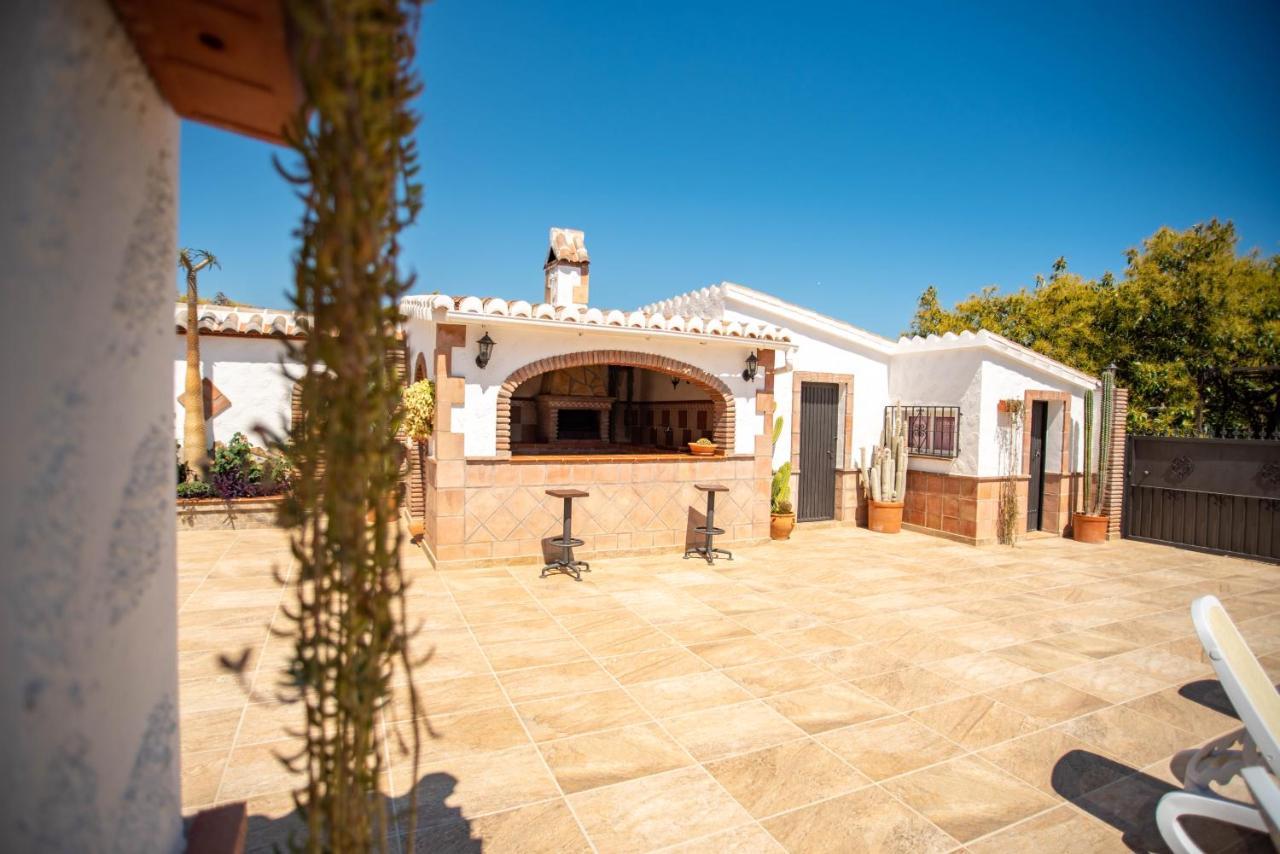 Casa rural en Nerja Villa RuiSol by Centrall alquileres turísticos Exterior foto