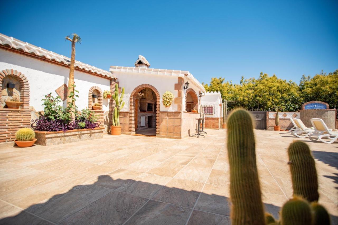 Casa rural en Nerja Villa RuiSol by Centrall alquileres turísticos Exterior foto